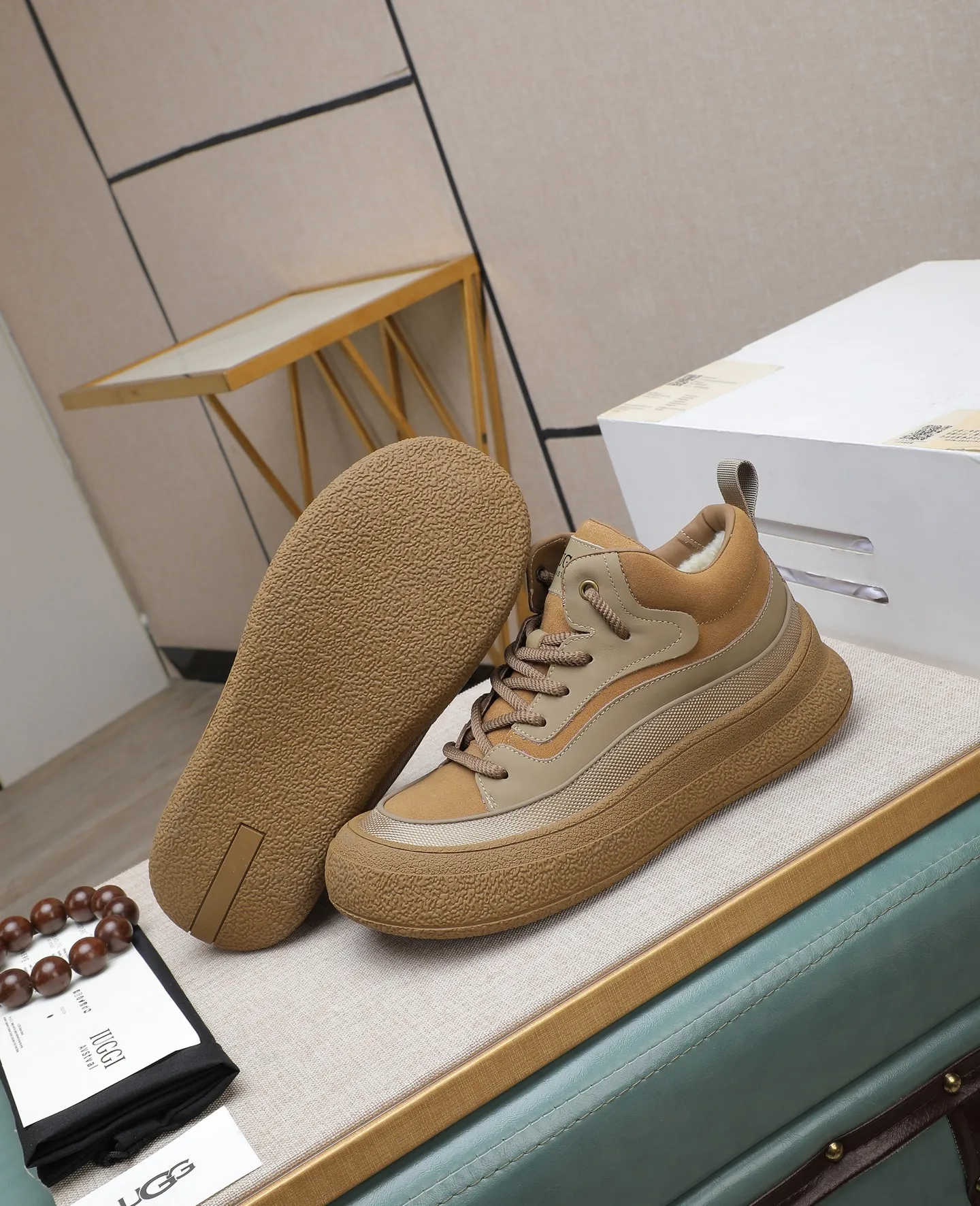 Men's shoes 💰660 IUGGI new retro presbyopia men's shoes, casual and versatile, full of high-end sense, fashionable, luxury and personalized style, joint style, retro presbyopia factor, full of handsome style, first layer suede cowhide, lining wool, rubber outsole, light and non-slip size: 39-44